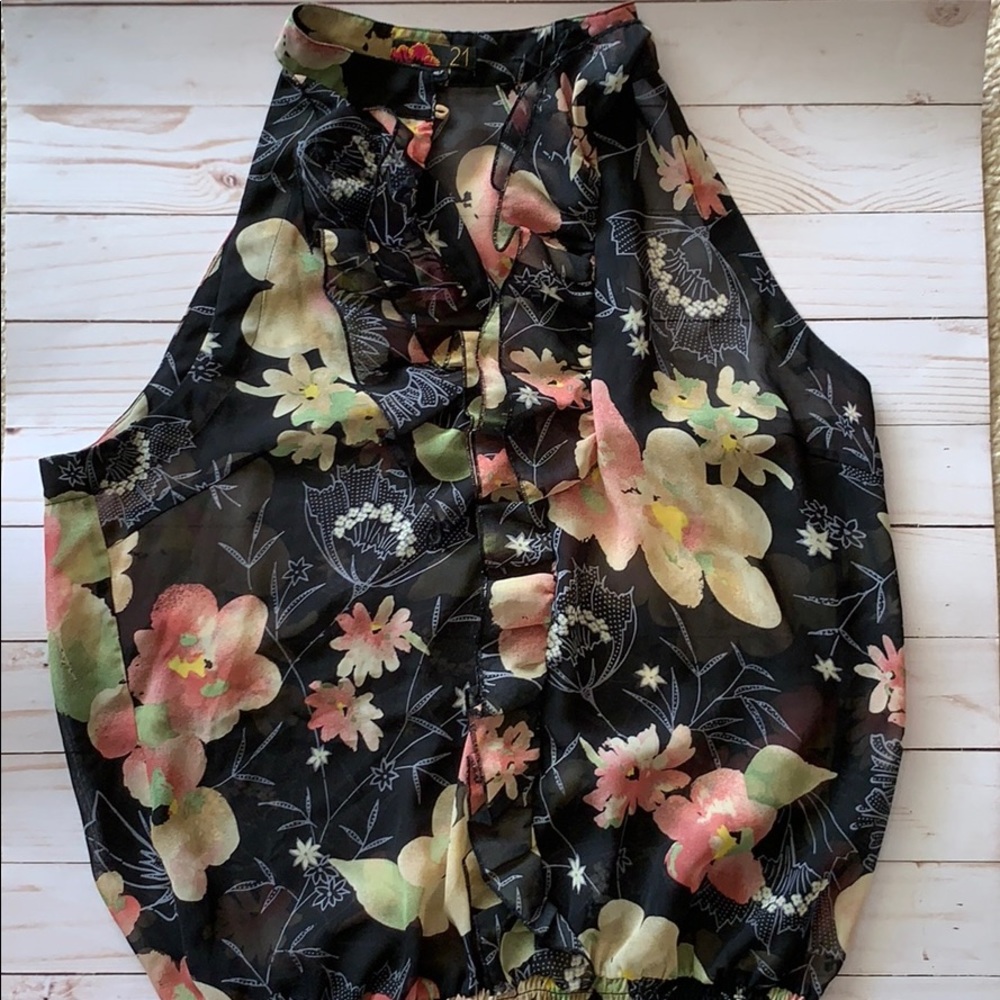 🌺Shear women’s top